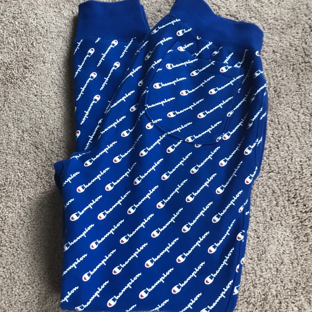 CHAMPION LOGO PRINT JOGGERS NEW CONDITION